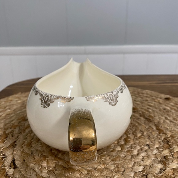 Paden City American Rose Gravy Boat - Picture 3 of 10